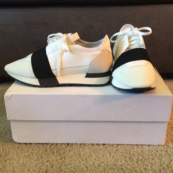 Balenciaga. Dust bag included top condition - Picture 2 of 6